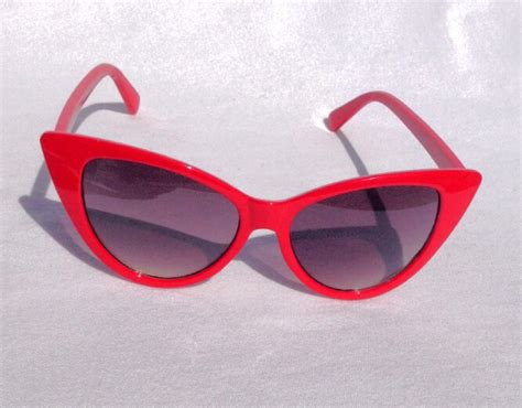 red cat eye sunglasses